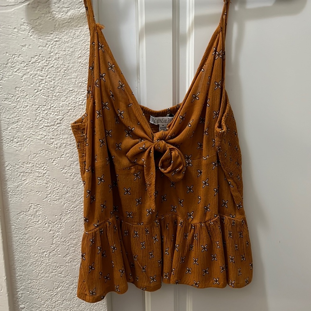 Front Tie Knot Top